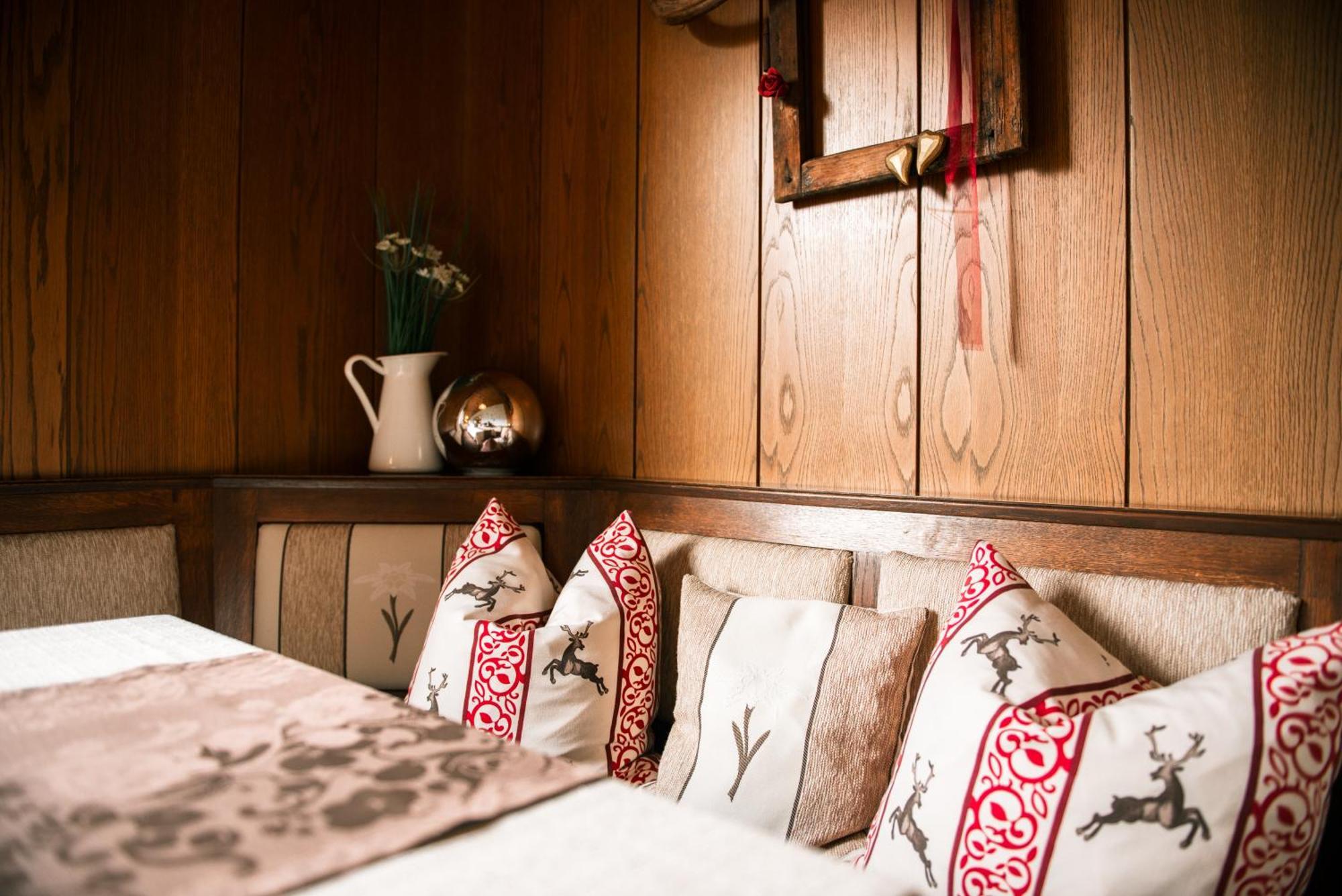 Gaestehaus Wildbach ミッテルベルク エクステリア 写真