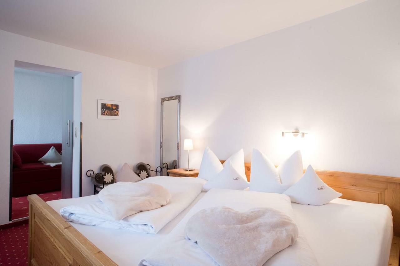 Gaestehaus Wildbach ミッテルベルク エクステリア 写真