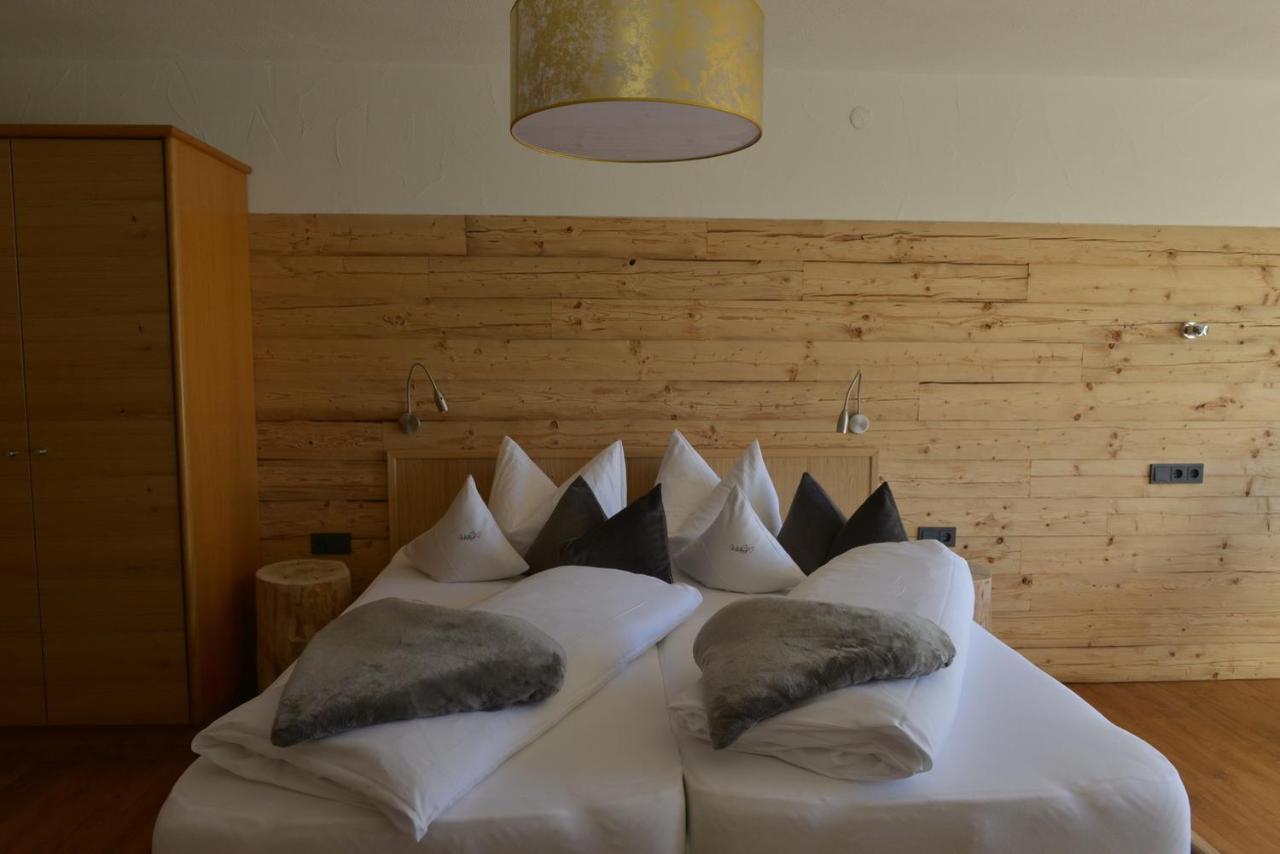 Gaestehaus Wildbach ミッテルベルク エクステリア 写真